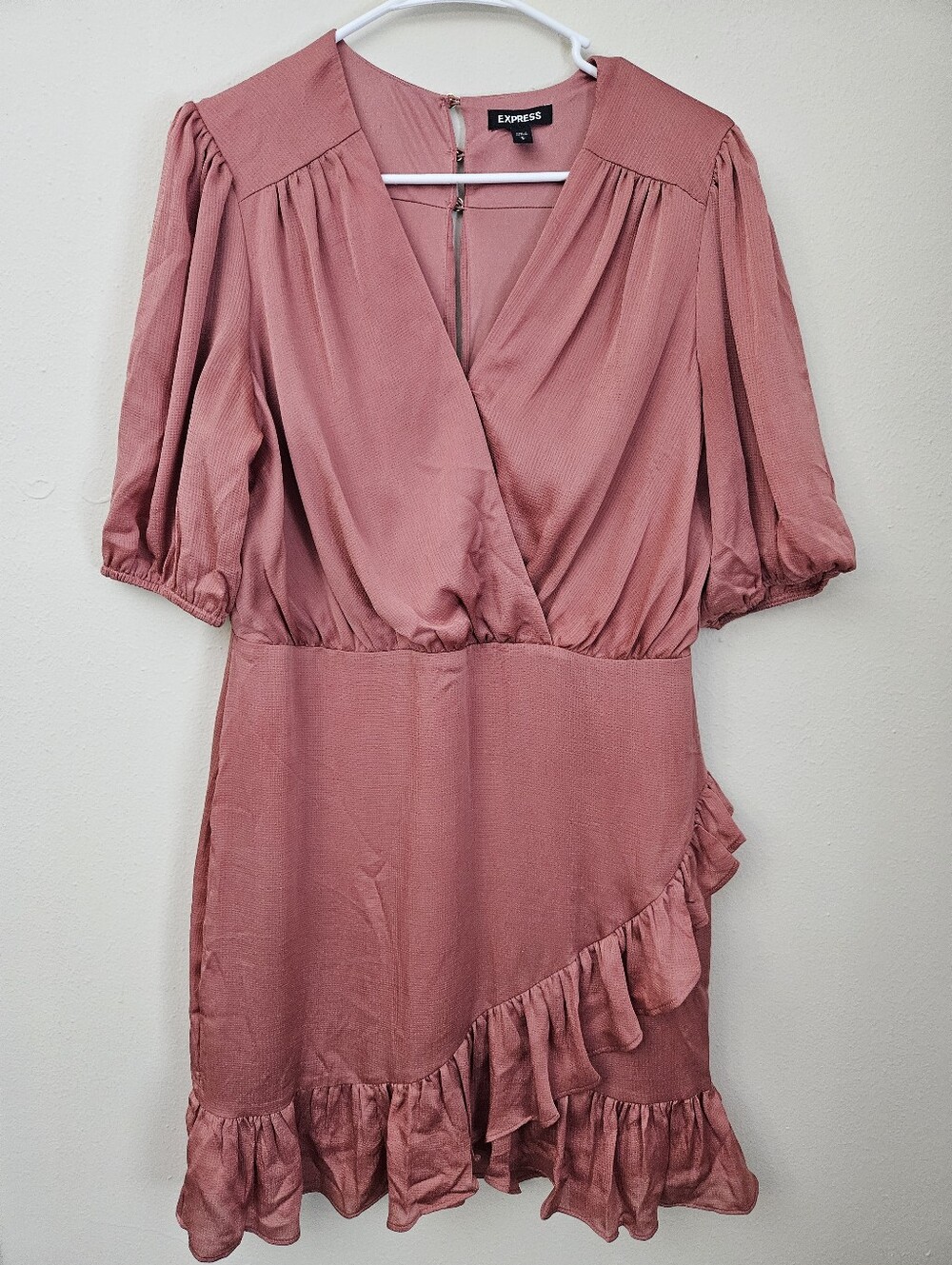 Express Dusty Rose Faux Wrap Ruffle Mini Dress NWOT Size L